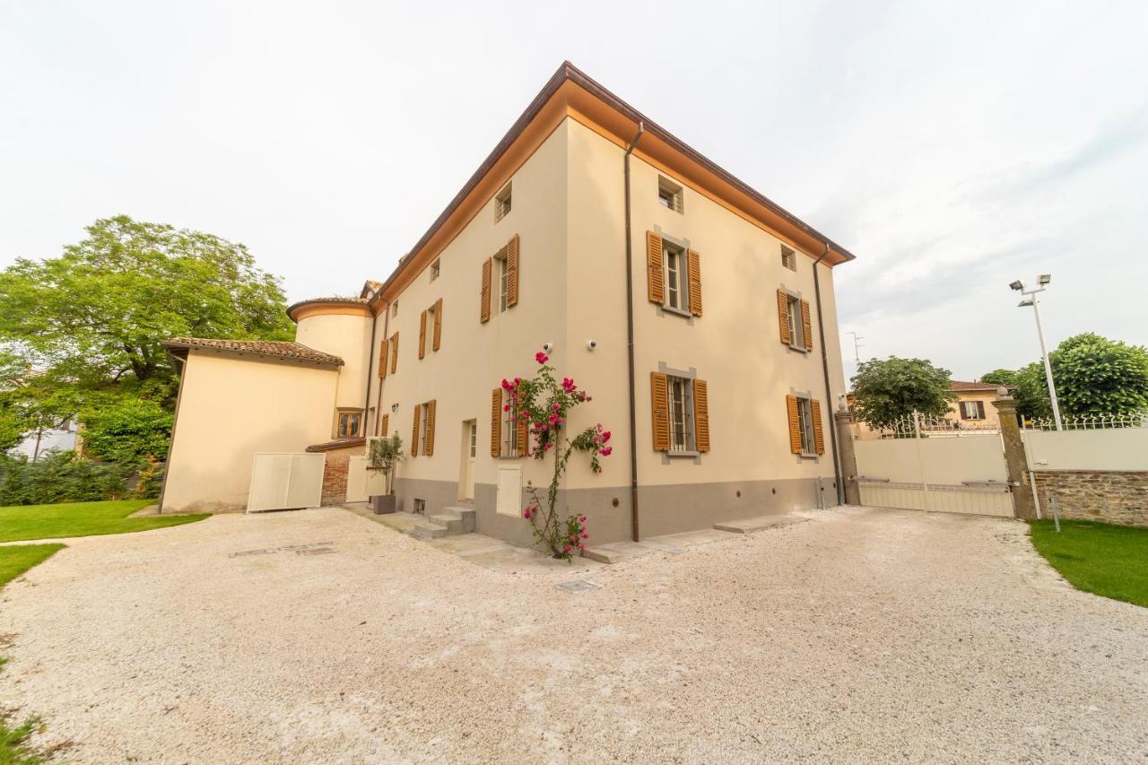 Al Torrione Apartment Колекио Екстериор снимка