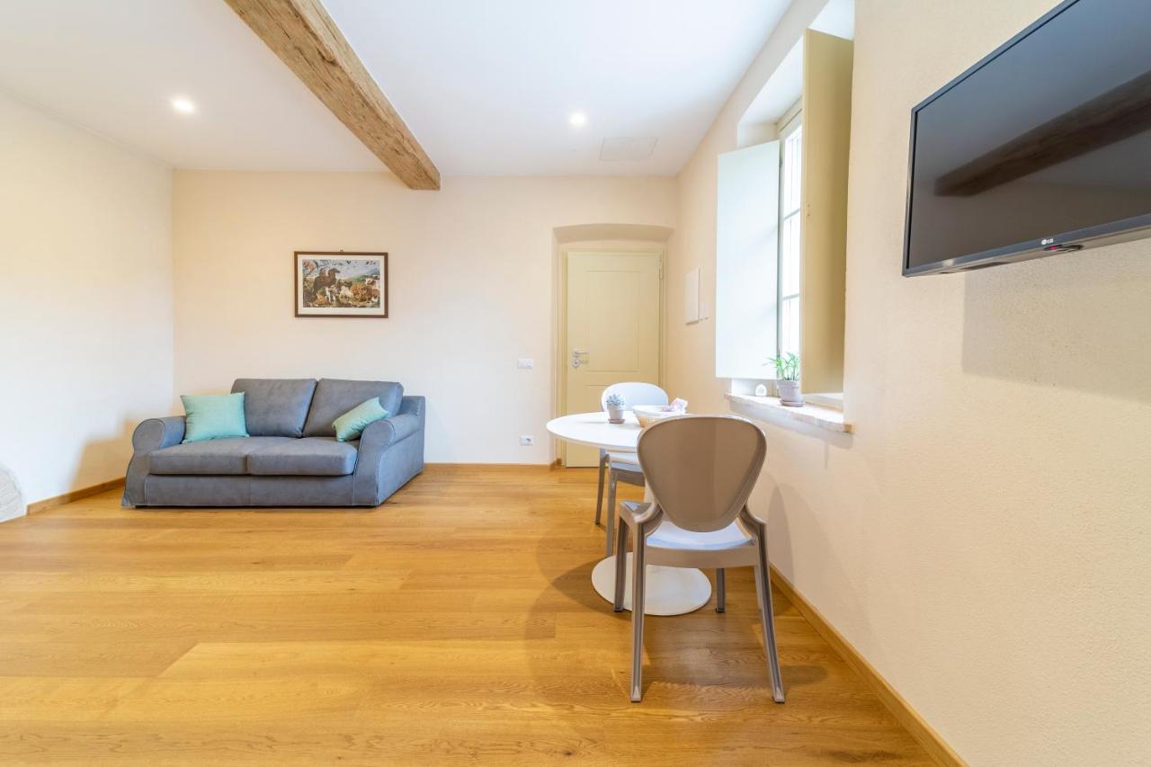 Al Torrione Apartment Колекио Екстериор снимка