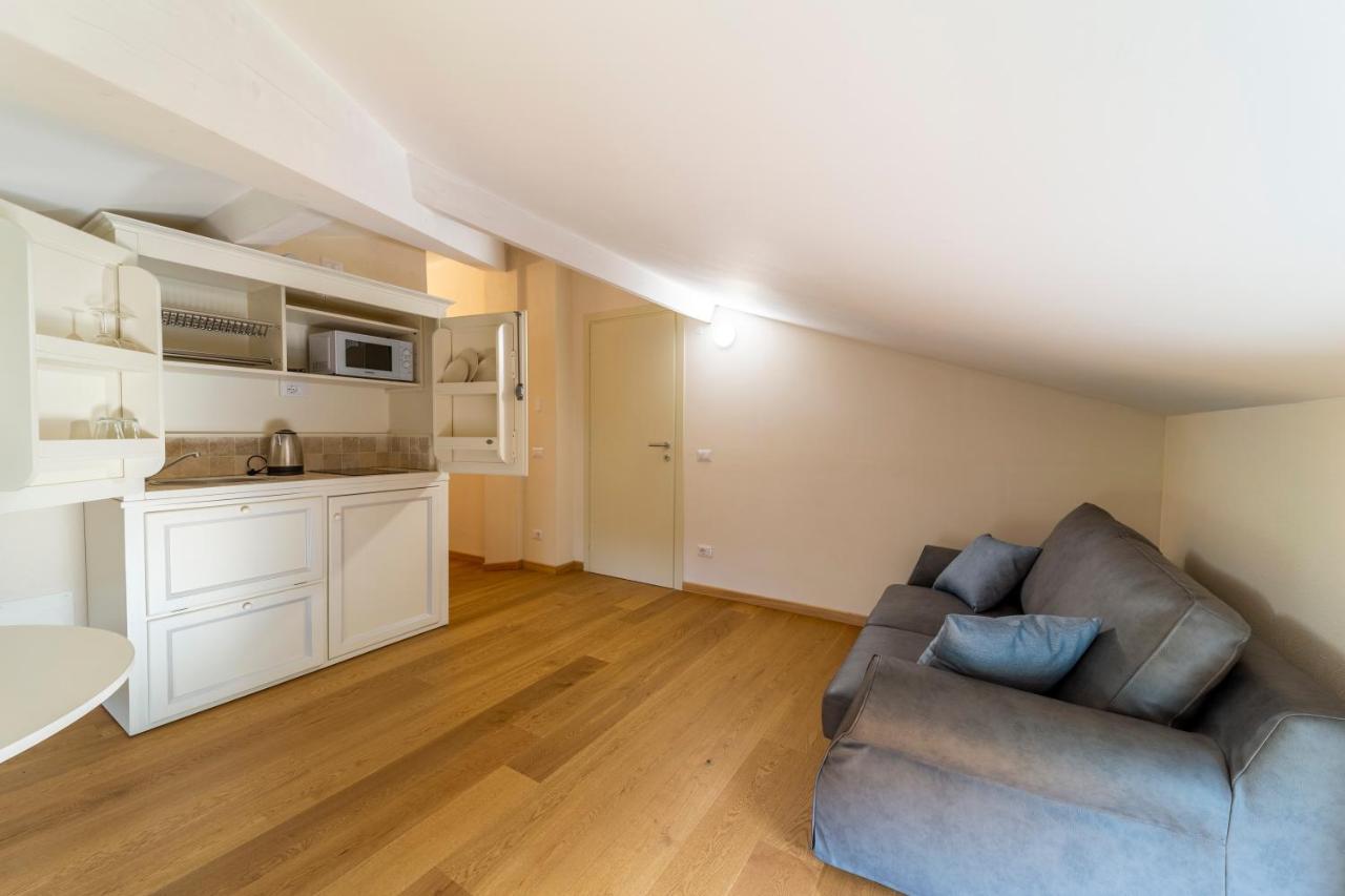 Al Torrione Apartment Колекио Екстериор снимка
